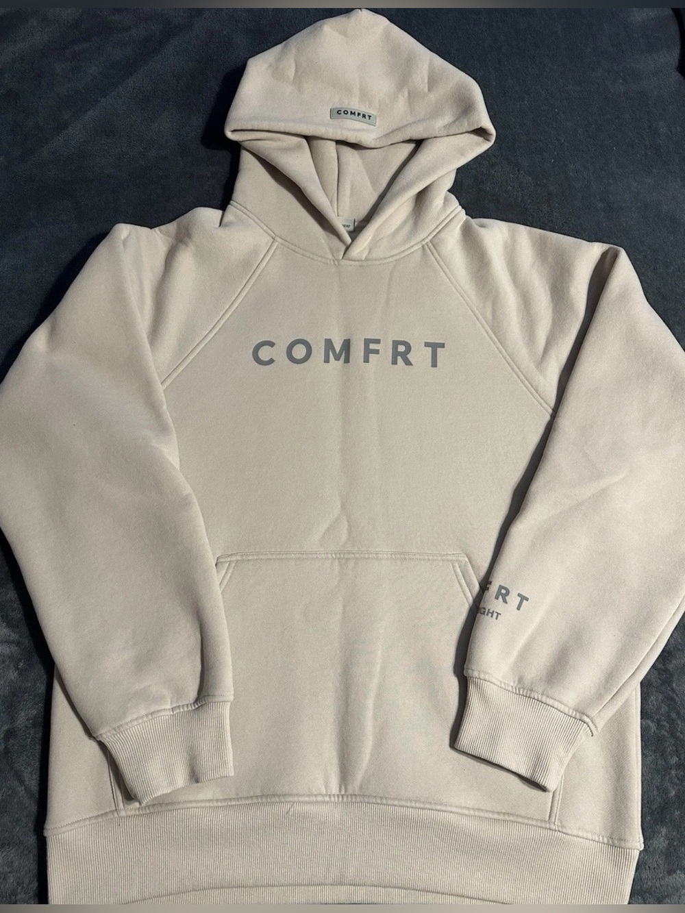 COMFRT Tranquil hoodie- oversized & heavyweight material medium color- cotton